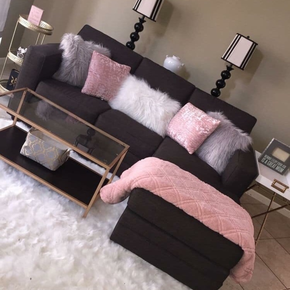 Meet your Posher, Sutsutten